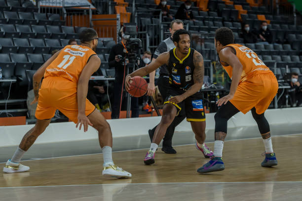 巴萨能否延 巴萨能否延